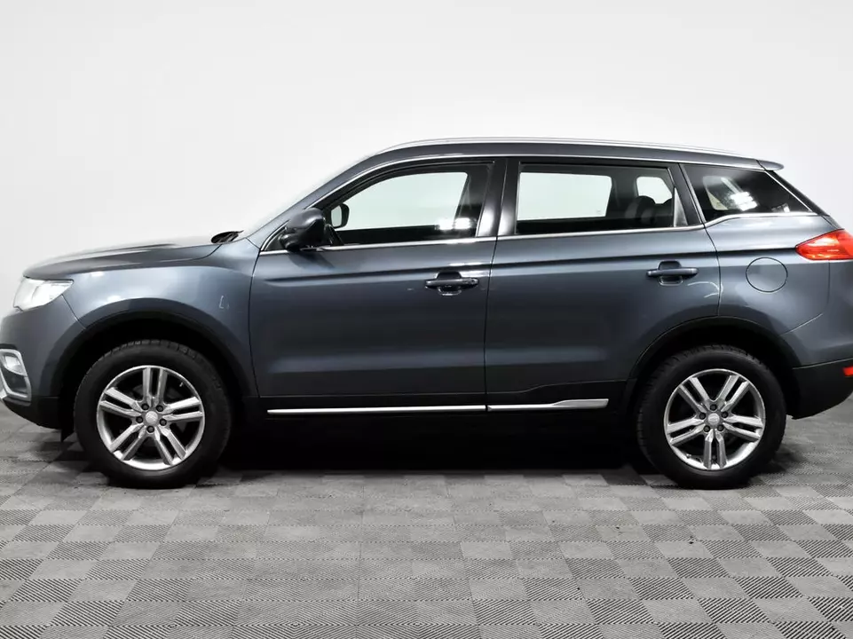 Geely Atlas, фото №8