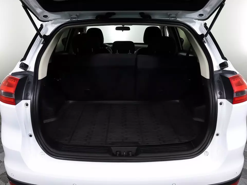 Geely Atlas, фото №10
