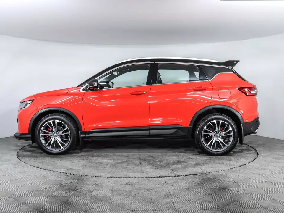 Geely Coolray, фото №8