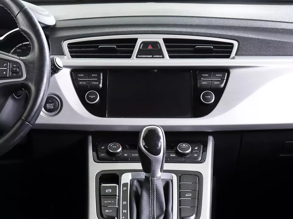 Geely Atlas, фото №15