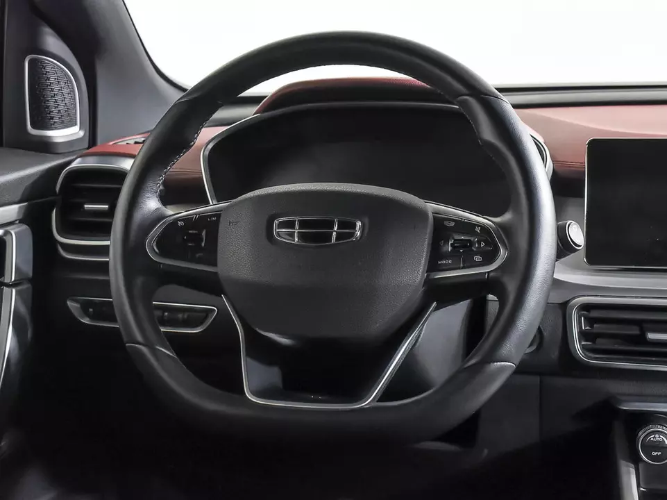 Geely Coolray, фото №17