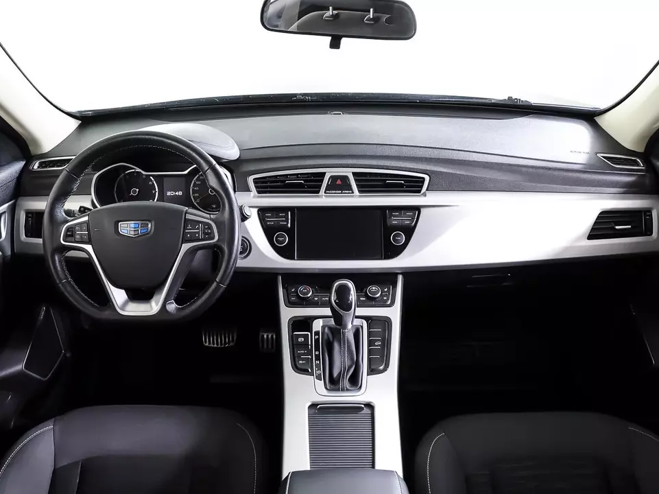 Geely Atlas, фото №14