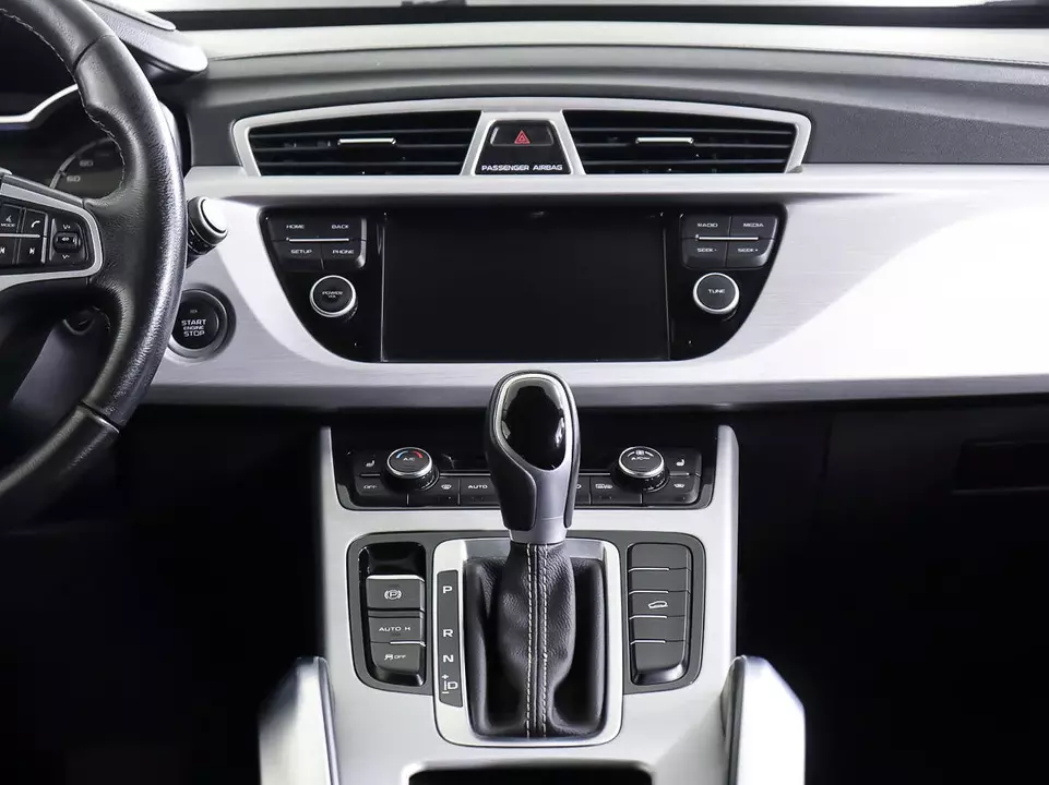 Geely Atlas, фото №15